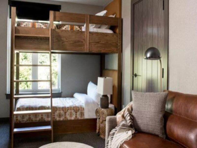 Kimpton Riverplace Hotel By Ihg Portland Exterior photo