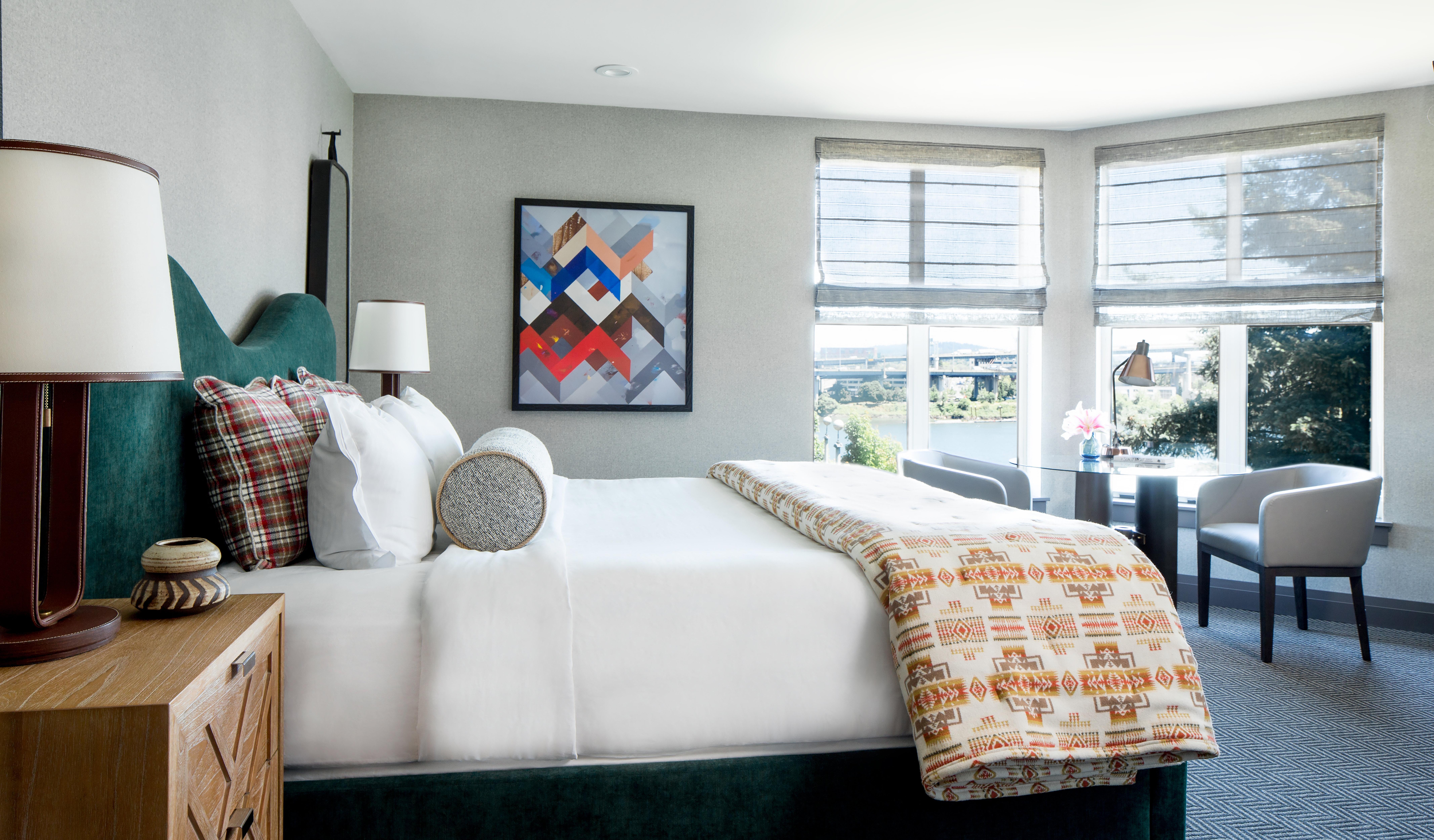 Kimpton Riverplace Hotel By Ihg Portland Exterior photo